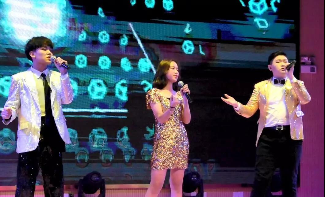 致敬改革路,奋进新时代丨中南林涉外学院2019年新年晚会璀璨上演 致敬改革路,奋进新时代丨中南林涉外学院2019年新年晚会璀璨上演