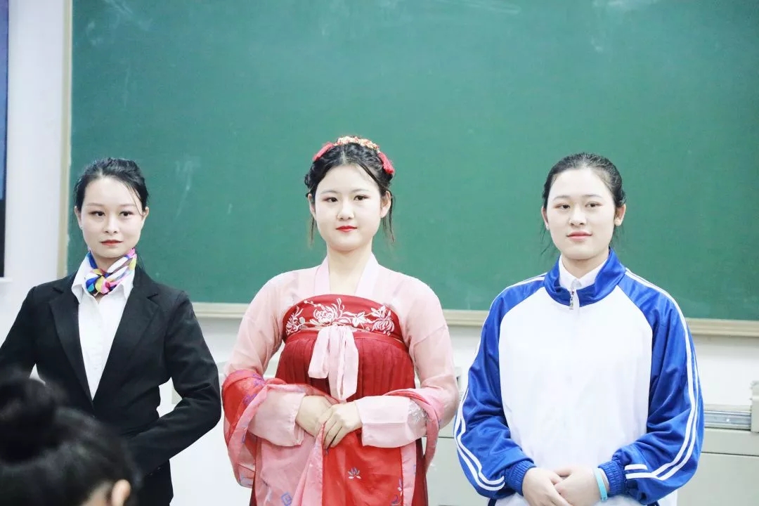 湖南省大学生旅游综合技能大赛复赛来袭 66强队伍齐聚中南林涉外争夺决赛席位 湖南省大学生旅游综合技能大赛复赛来袭 66强队伍齐聚中南林涉外争夺决赛席位