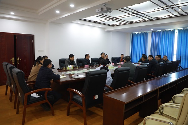 吉首大学张家界学院党委副书记尚道文一行来我院考察交流 吉首大学张家界学院党委副书记尚道文一行来我院考察交流