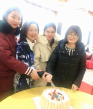 回顾党的历史   缅怀革命先烈 回顾党的历史   缅怀革命先烈
