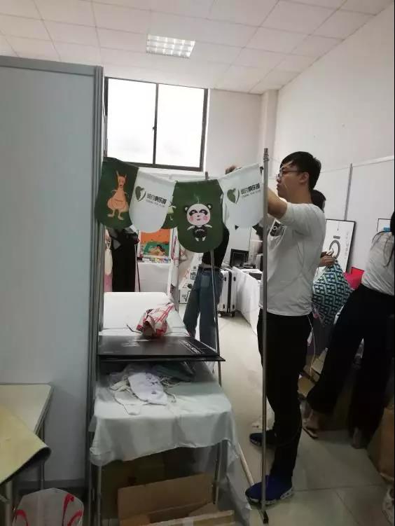 展前花絮丨你期待的2018届传媒与艺术设计系毕业展就要来了! 展前花絮丨你期待的2018届传媒与艺术设计系毕业展就要来了!