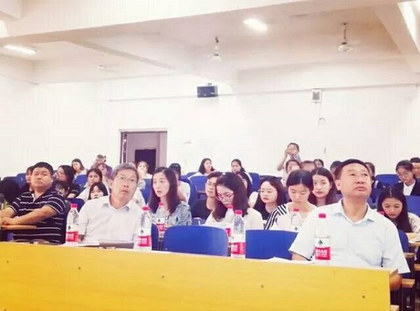 我院举行第五届湖南省大学生旅游专业综合技能大赛选拔赛 我院举行第五届湖南省大学生旅游专业综合技能大赛选拔赛