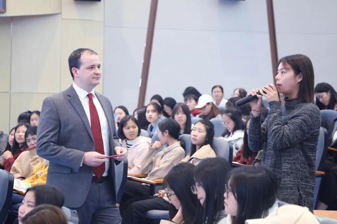 同心筑梦,走向世界 || 万礼豪程万礼豪程团队来我院互动交流 同心筑梦,走向世界 || 万礼豪程万礼豪程团队来我院互动交流