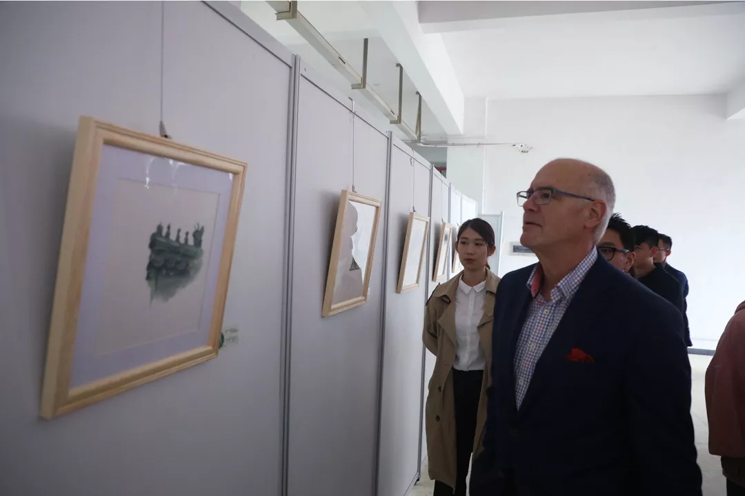 国际文化艺术节|与迪恩·福廷先生一起品校园文化 国际文化艺术节|与迪恩·福廷先生一起品校园文化