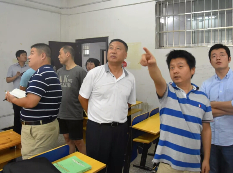“沉下去”+“浮上来”,情系师生办实事 “沉下去”+“浮上来”,情系师生办实事