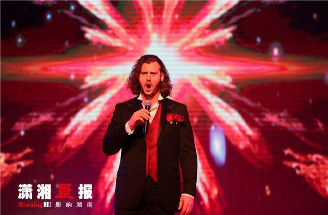 这个艺术团有点厉害!惊艳亮相林科大涉外学院 演绎经典歌剧 这个艺术团有点厉害!惊艳亮相林科大涉外学院 演绎经典歌剧
