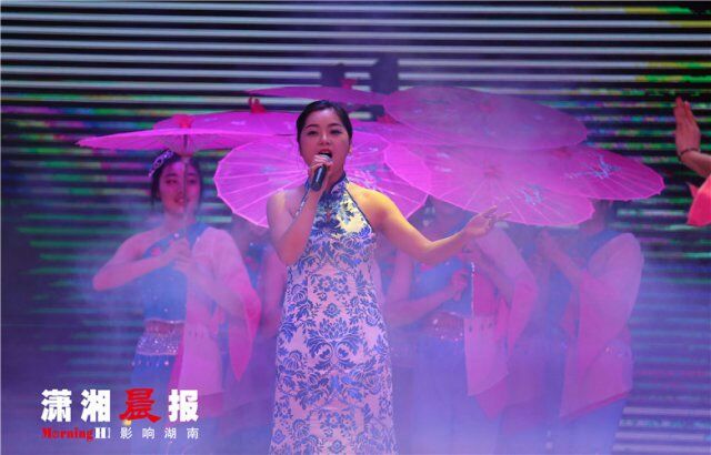 这个艺术团有点厉害!惊艳亮相林科大涉外学院 演绎经典歌剧 这个艺术团有点厉害!惊艳亮相林科大涉外学院 演绎经典歌剧