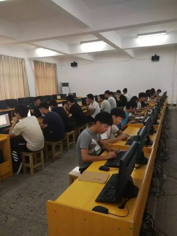 我院第一届程序设计大赛结果揭晓 我院第一届程序设计大赛结果揭晓