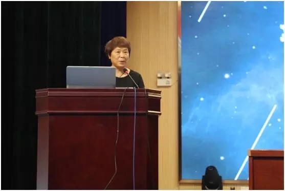 我院成功举办第一届大学生学科竞赛——电商项目策划大赛 我院成功举办第一届大学生学科竞赛——电商项目策划大赛