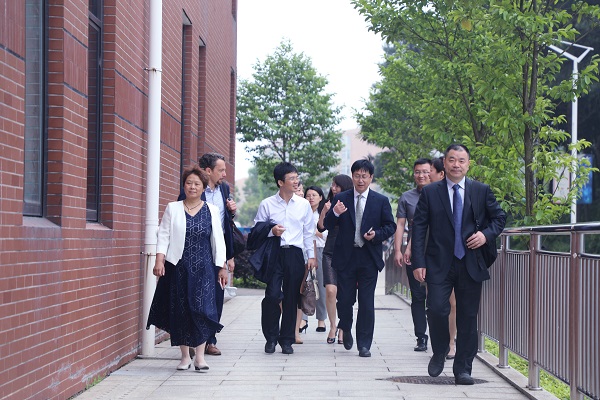 大咖云集林科大涉外,这个国际论坛厉害了! 大咖云集林科大涉外,这个国际论坛厉害了!