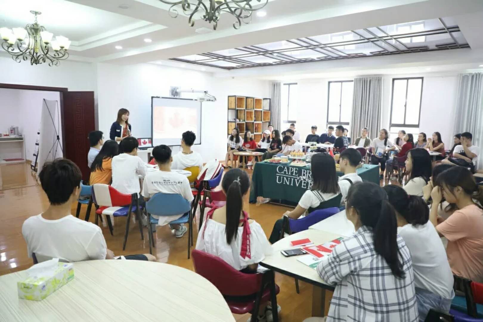 加拿大卡普顿大学招生官来袭  助你牵手世界名校 加拿大卡普顿大学招生官来袭  助你牵手世界名校