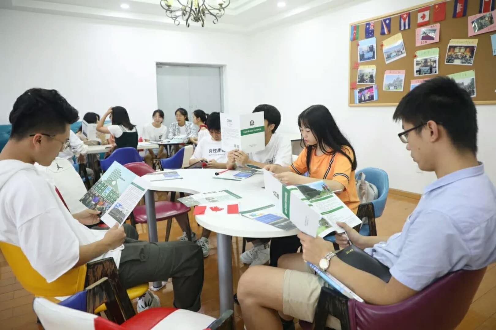 加拿大卡普顿大学招生官来袭  助你牵手世界名校 加拿大卡普顿大学招生官来袭  助你牵手世界名校