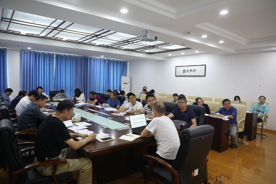 学院召开就业创业工作专题会议 学院召开就业创业工作专题会议