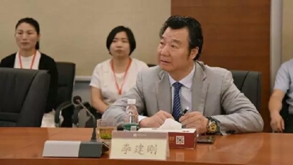 产教融合 协同发展丨我院与长沙新华联铜官窑国际文化旅游开发公司签署两项合作协议 产教融合 协同发展丨我院与长沙新华联铜官窑国际文化旅游开发公司签署两项合作协议