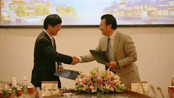 产教融合 协同发展丨我院与长沙新华联铜官窑国际文化旅游开发公司签署两项合作协议 产教融合 协同发展丨我院与长沙新华联铜官窑国际文化旅游开发公司签署两项合作协议