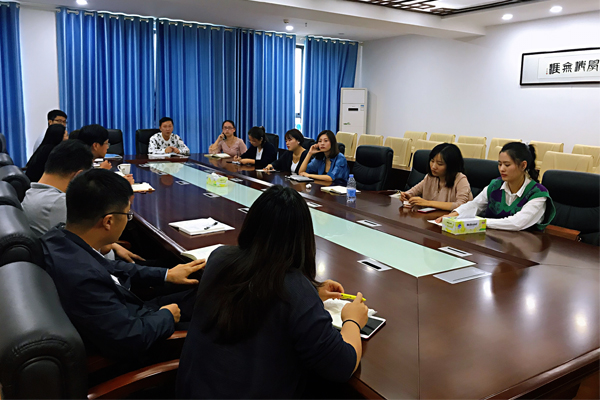 学院召开新传媒专业建设研讨会 学院召开新传媒专业建设研讨会