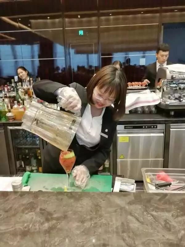 2017旅游管理专业学生赴长沙瑞吉酒店进行认知实习 2017旅游管理专业学生赴长沙瑞吉酒店进行认知实习