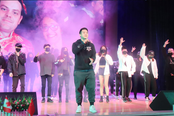 幕后采访‖携手共造梦,幕后亦英雄 幕后采访‖携手共造梦,幕后亦英雄