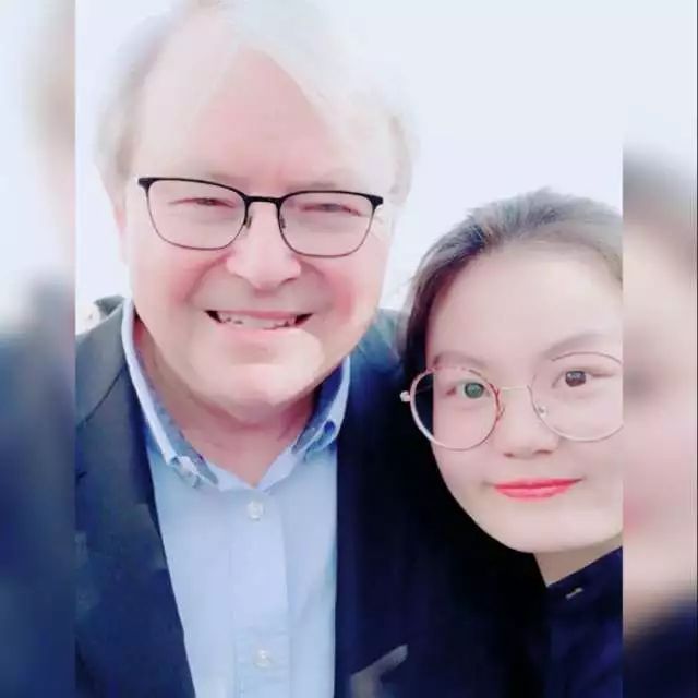 聆听“世界之声”丨涉外师生与澳大利亚第26任总理陆克文“零距离” 聆听“世界之声”丨涉外师生与澳大利亚第26任总理陆克文“零距离”