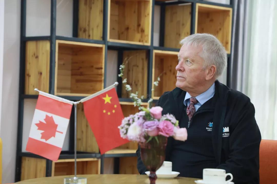 加拿大皇家大学校长来访 中南林涉外学院彰显国际范 加拿大皇家大学校长来访 中南林涉外学院彰显国际范