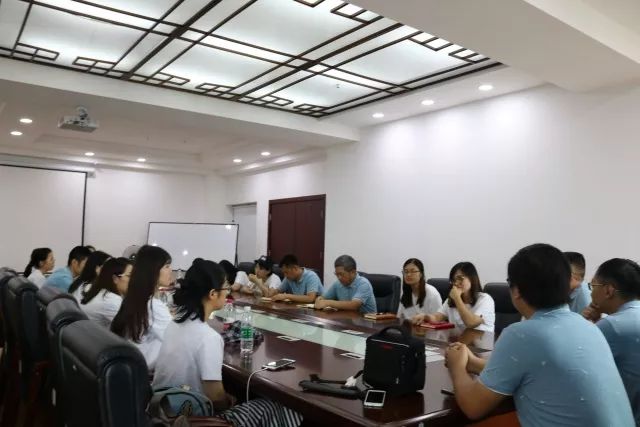 访故居忆先贤,三期班学员缅怀刘少奇同志 访故居忆先贤,三期班学员缅怀刘少奇同志